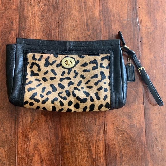 Coach Handbags - Coach Cheetah Leopard Print Leather Clutch Bag